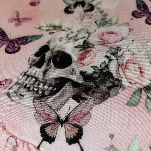 12/18 RARE Posh Peanut Francesca Skull Butterflies Roses Pumpkin BEAUTIFUL!!! - Picture 13 of 15